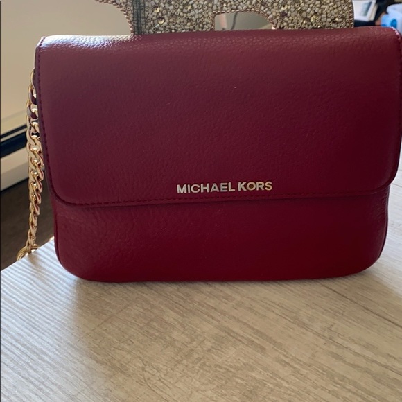 MK Red Bag And Wallet - Picture 2 of 16